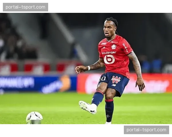 里尔小将完成法甲首次首发,并送出一次助攻 里尔小将完成法甲首次首发,并送出一次助攻