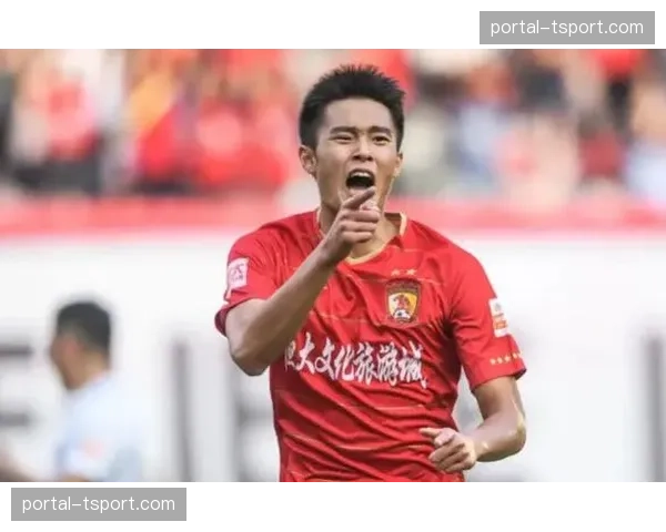 绝杀进球后被换下痛哭，18岁新星感慨“这一刻等待了一辈子”